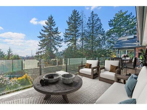 4215 Rockridge Road, West Vancouver, BC 