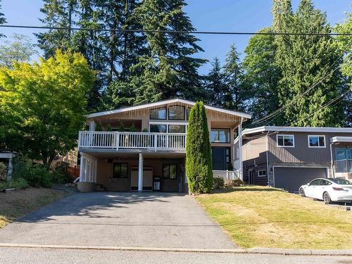 1286 Wellington Drive, North Vancouver, BC 