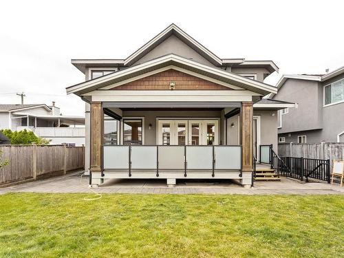 8016 16Th Avenue, Burnaby, BC 