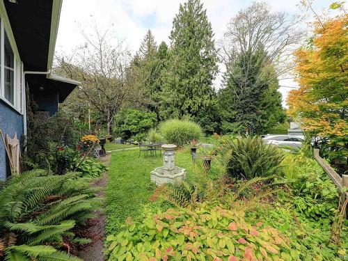 6614 Strawson Street, Burnaby, BC 