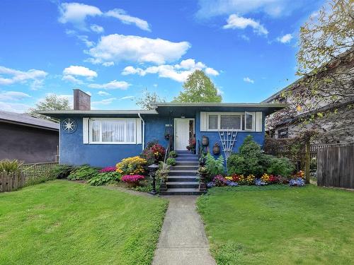 6614 Strawson Street, Burnaby, BC 