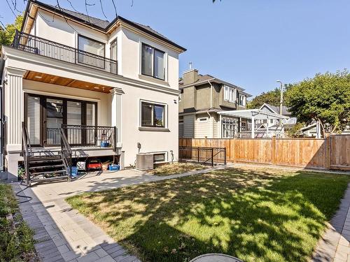 4028 W 14Th Avenue, Vancouver, BC 