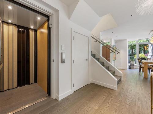 308 Jervis Mews, Vancouver, BC 