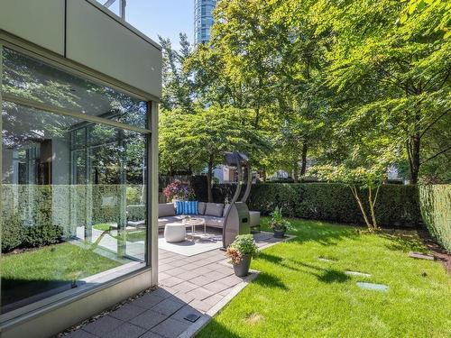 308 Jervis Mews, Vancouver, BC 