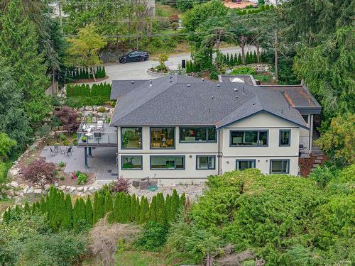 558 St. Andrews Road, West Vancouver, BC 