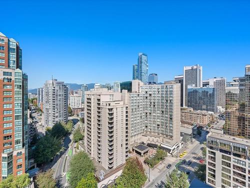 1910 938 Smithe Street, Vancouver, BC 