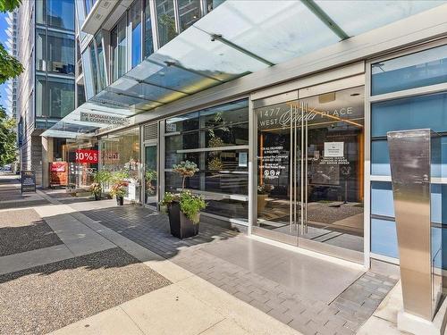 402 1477 W Pender Street, Vancouver, BC 