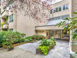 207 1345 COMOX STREET  Vancouver, BC V6E 4E4