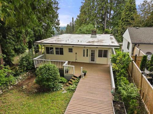 3570 Lonsdale Avenue, North Vancouver, BC 