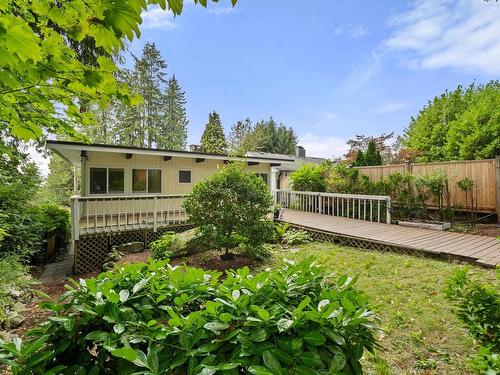 3570 Lonsdale Avenue, North Vancouver, BC 