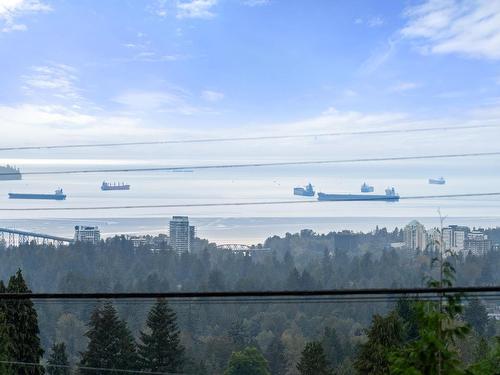 3570 Lonsdale Avenue, North Vancouver, BC 