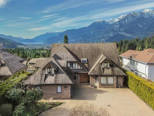 1021 Glacier View Drive, Squamish, BC 