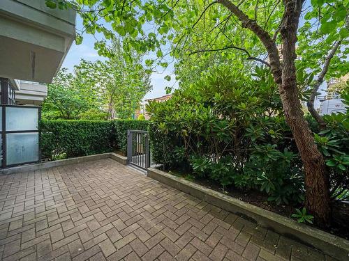 7066 Walker Avenue, Burnaby, BC 