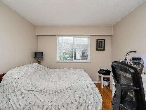 103 135 W 21St Street, North Vancouver, BC 