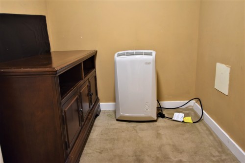 2010-1082 Seymour Street, Vancouver, BC 