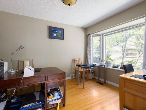 4276 W 14Th Avenue, Vancouver, BC 