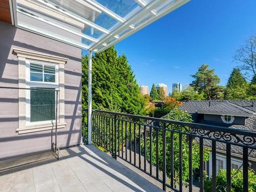 738 W 54Th Avenue, Vancouver, BC 