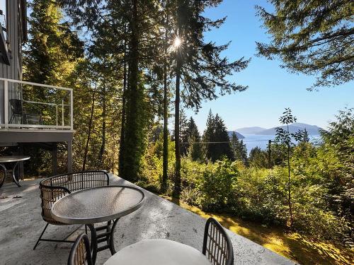 225 Mountain Drive, Lions Bay, BC 