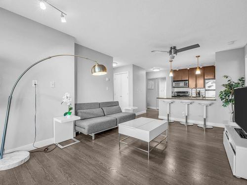 3101 688 Abbott Street, Vancouver, BC 