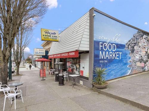 A 2444 Napier Street, Vancouver, BC 