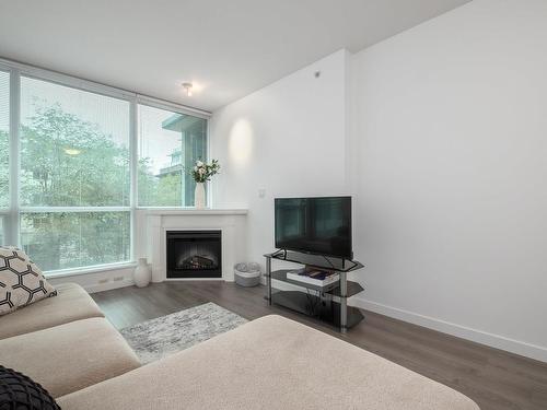 406 138 E Esplanade Avenue, North Vancouver, BC 