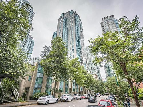 1106 1238 Melville Street, Vancouver, BC 