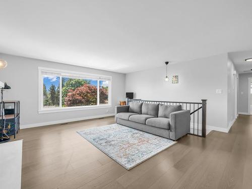 321 Gloucester Court, Coquitlam, BC 