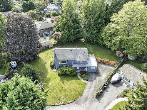 2273 Hazellynn Place, North Vancouver, BC 