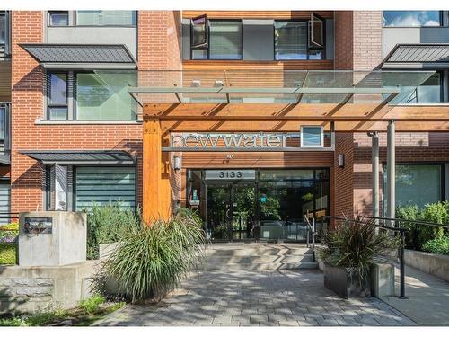 318 3133 Riverwalk Avenue, Vancouver, BC 