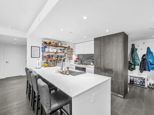 2807 1111 Richards Street, Vancouver, BC 