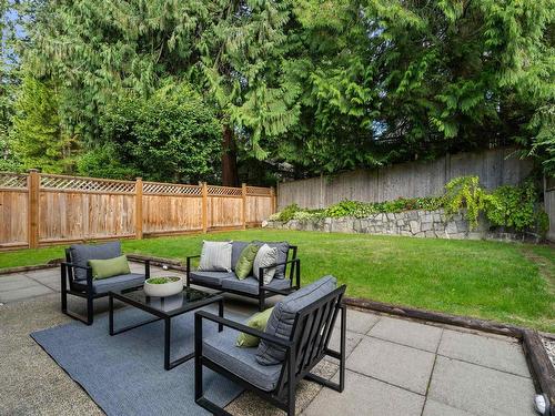 1162 Canyon Boulevard, North Vancouver, BC 