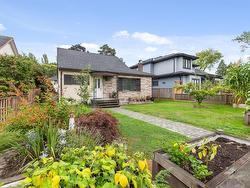 1080 DOUGLAS CRESCENT  Richmond, BC V7B 1E7