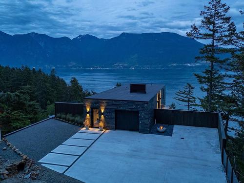 1460 Eagle Cliff Road, Bowen Island, BC 