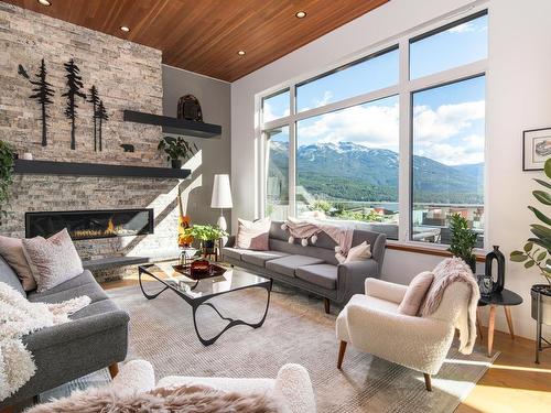 8604 Jon Montgomery Stroll Way, Whistler, BC 