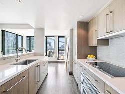 3201 1331 W GEORGIA STREET  Vancouver, BC V6E 4P1