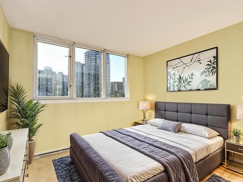 1209 63 Keefer Place, Vancouver, BC 