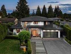 741 WINONA AVENUE  North Vancouver, BC V7R 2B2