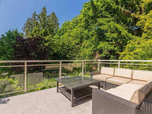 5704 Westport Road, West Vancouver, BC 