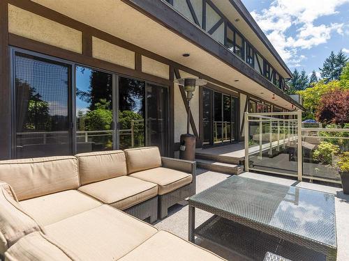 5704 Westport Road, West Vancouver, BC 