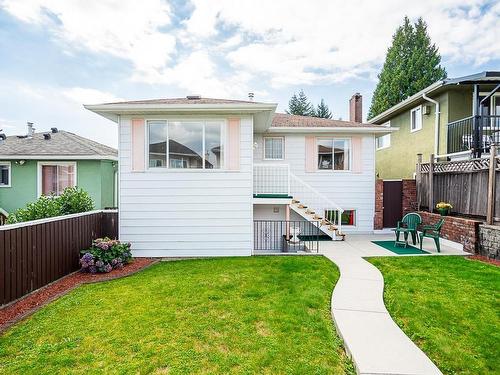 7766 Davies Street, Burnaby, BC 