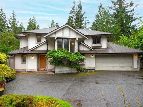 4197 Virginia Crescent, North Vancouver, BC 