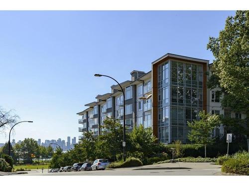 309 277 W 1St Street, North Vancouver, BC 