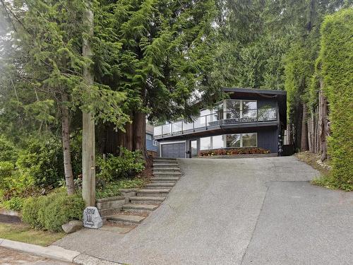 3201 Connaught Avenue, North Vancouver, BC 