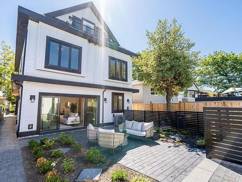 2 6273 Windsor Street, Vancouver, BC 