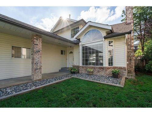 21436 Thornton Avenue, Maple Ridge, BC 