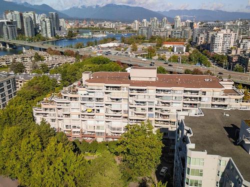 906 518 Moberly Road, Vancouver, BC 