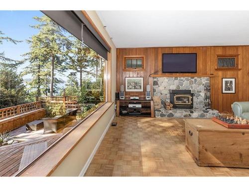 6315 Sunshine Coast Highway, Sechelt, BC 