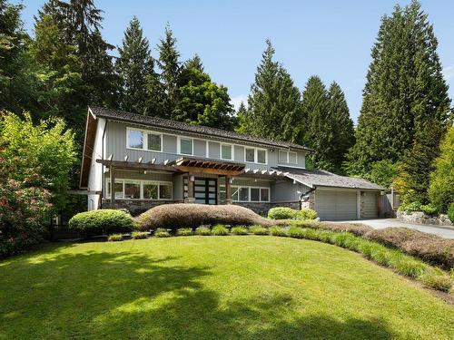 534 Evergreen Place, North Vancouver, BC 