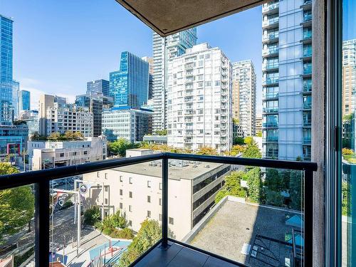 803 889 Homer Street, Vancouver, BC 