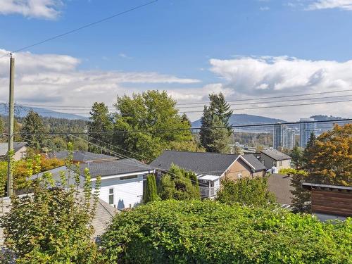 1070 Brooksbank Avenue, North Vancouver, BC 